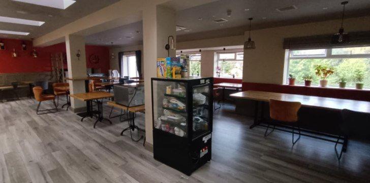 The Dutch Tulip Hotel Mallow Εξωτερικό φωτογραφία