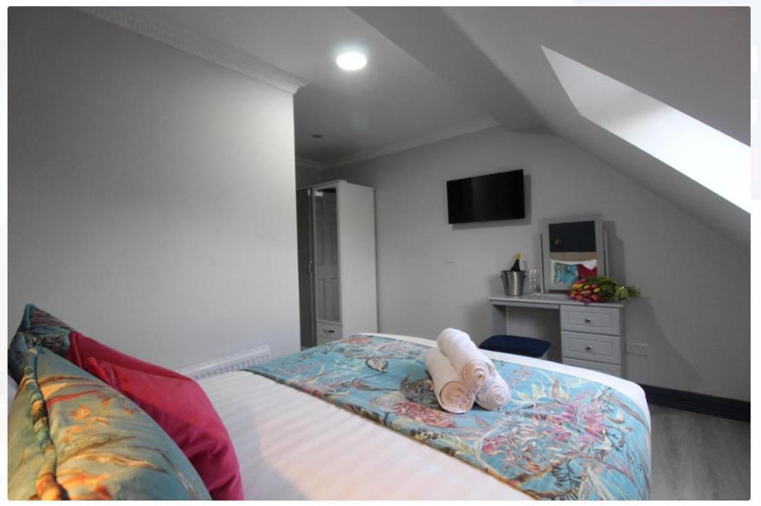 The Dutch Tulip Hotel Mallow Εξωτερικό φωτογραφία