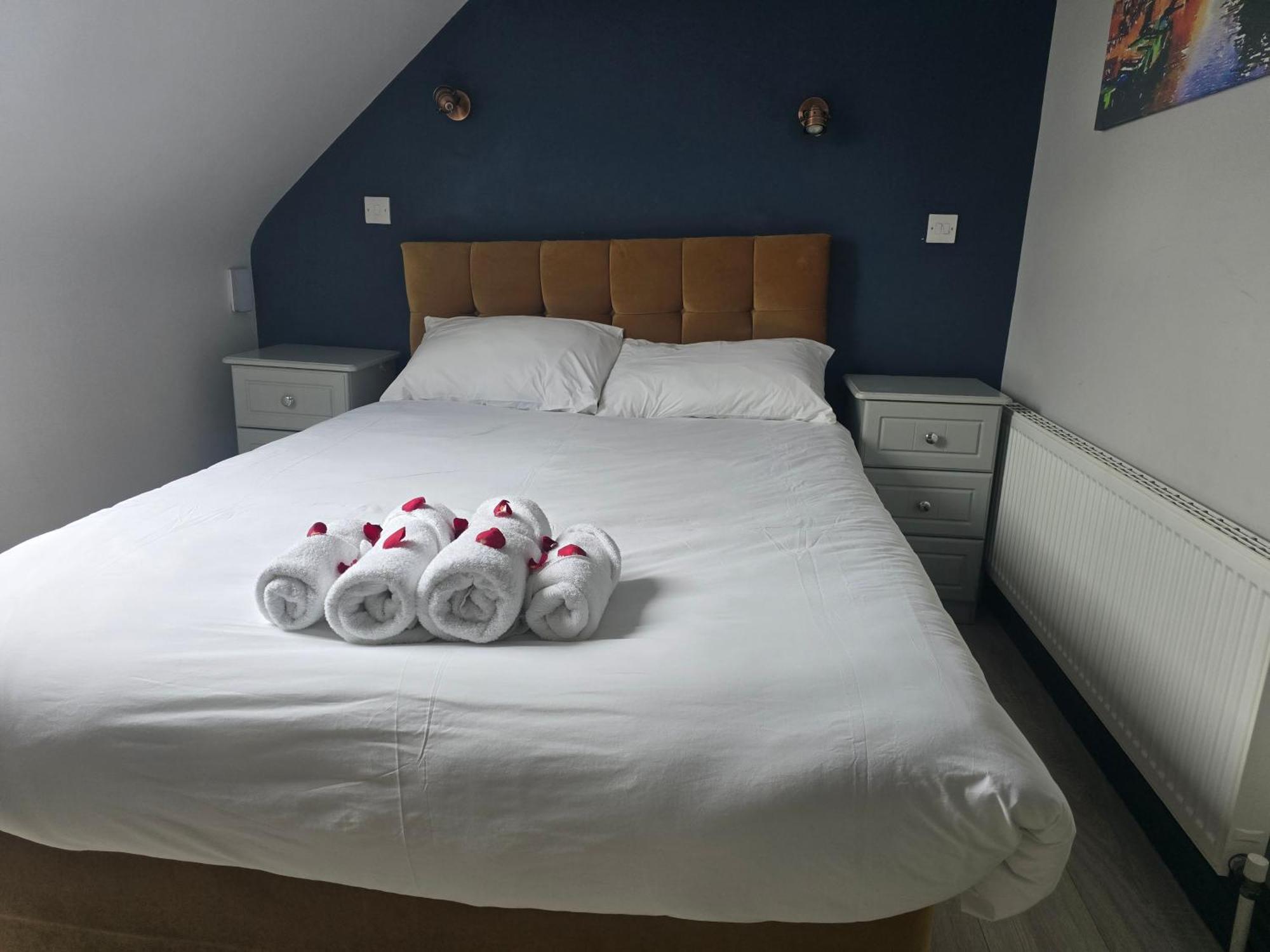 The Dutch Tulip Hotel Mallow Εξωτερικό φωτογραφία