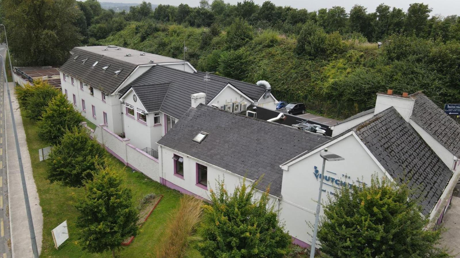 The Dutch Tulip Hotel Mallow Εξωτερικό φωτογραφία